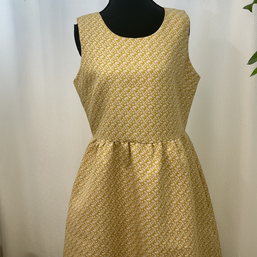 Lily Rose Yellow Geometric Midi Dress